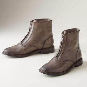 Frye Kelly Front Zip Grey Bootie